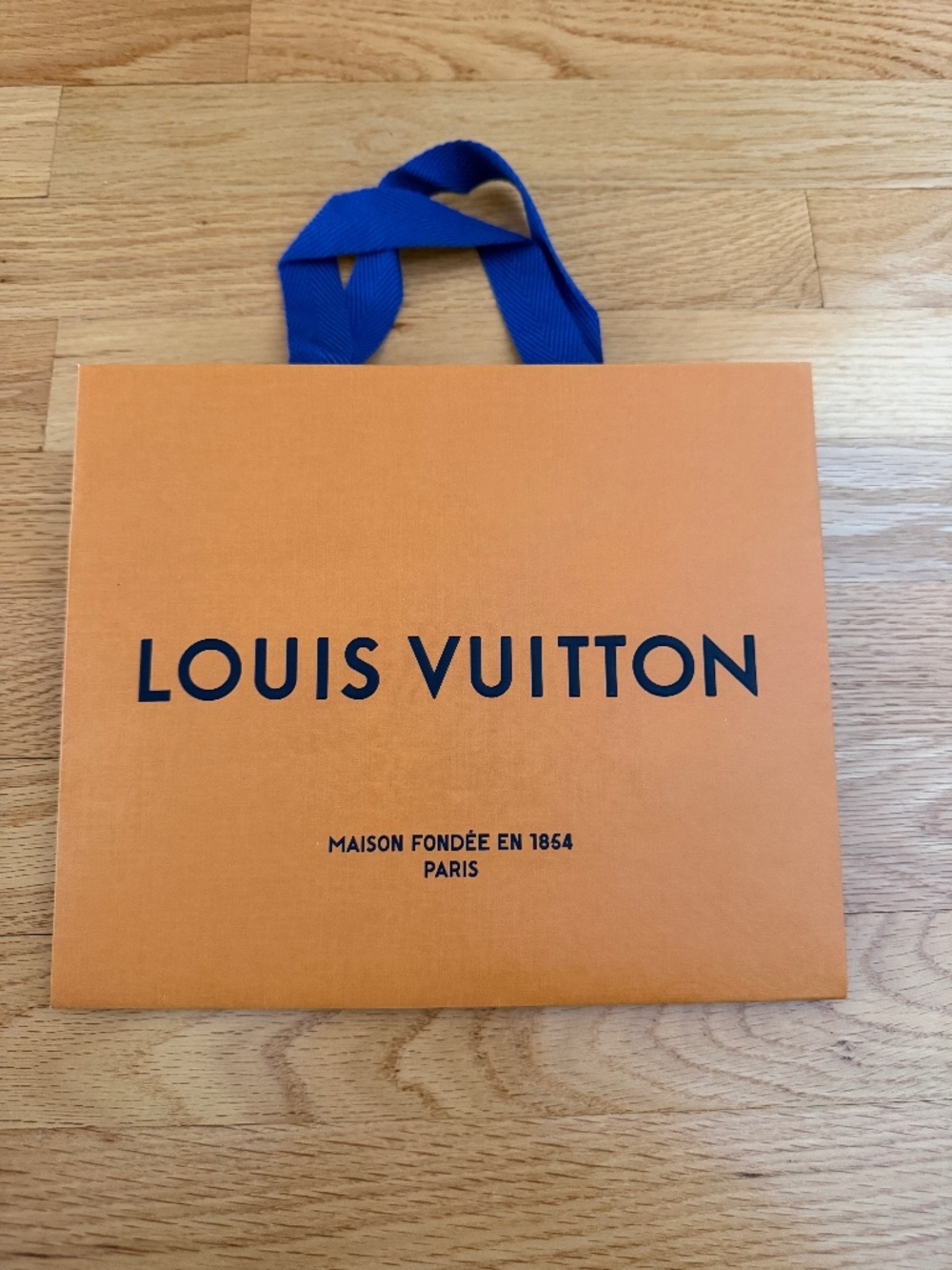 Louis Vuitton Authentic Orange Shopping Bag 8.25"Hx9.875"Lx6"w